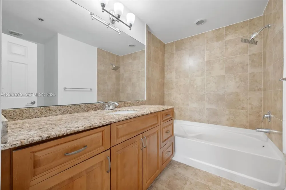 11102 NW 83rd St #101 Doral, FL 33178