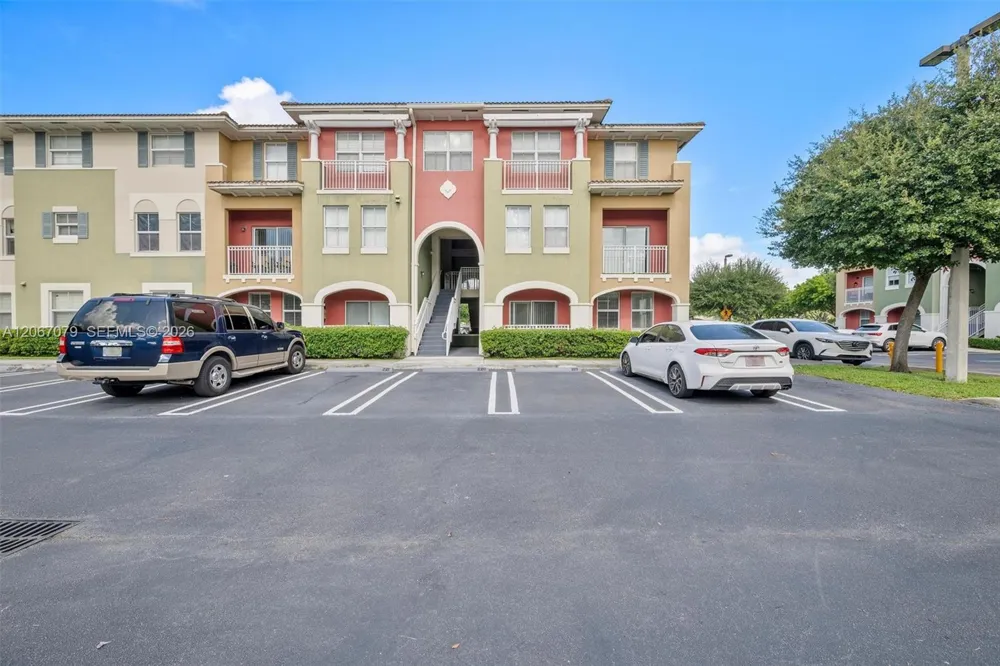 11102 NW 83rd St #101 Doral, FL 33178