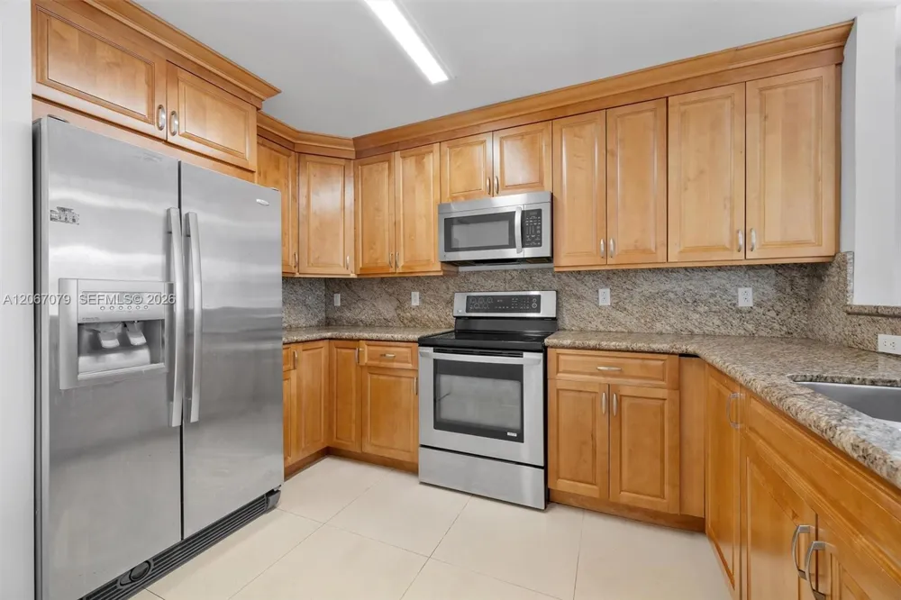 11102 NW 83rd St #101 Doral, FL 33178