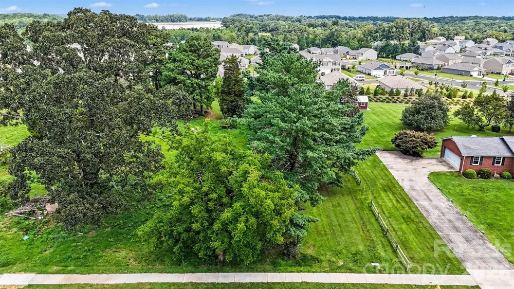 495 Perry Road Troutman, NC 28166