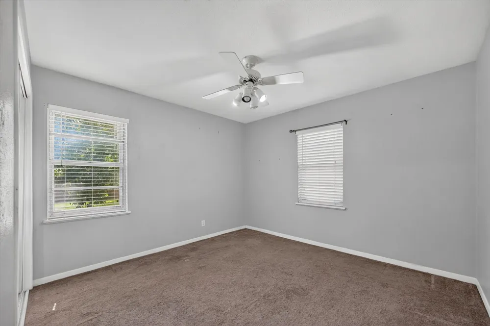 108 S Lakeview Drive Lake Dallas, TX 75065