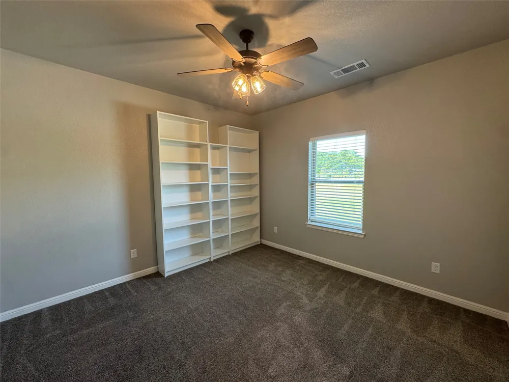 499 Christian Way Azle, TX 76020