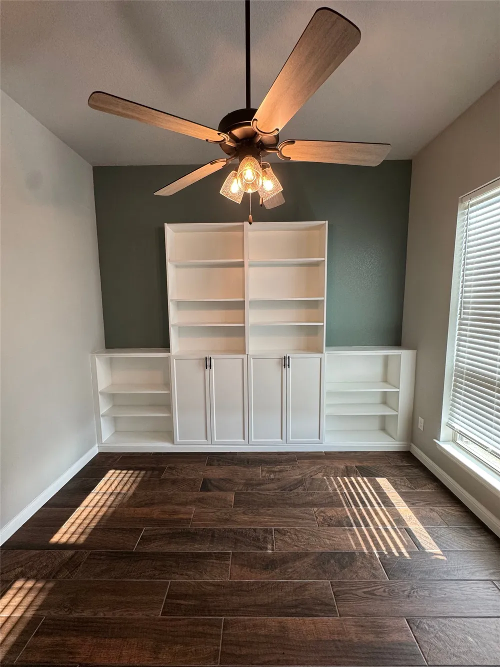 499 Christian Way Azle, TX 76020