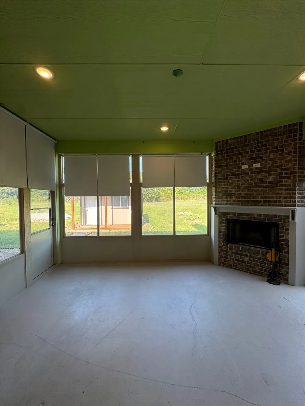 499 Christian Way Azle, TX 76020