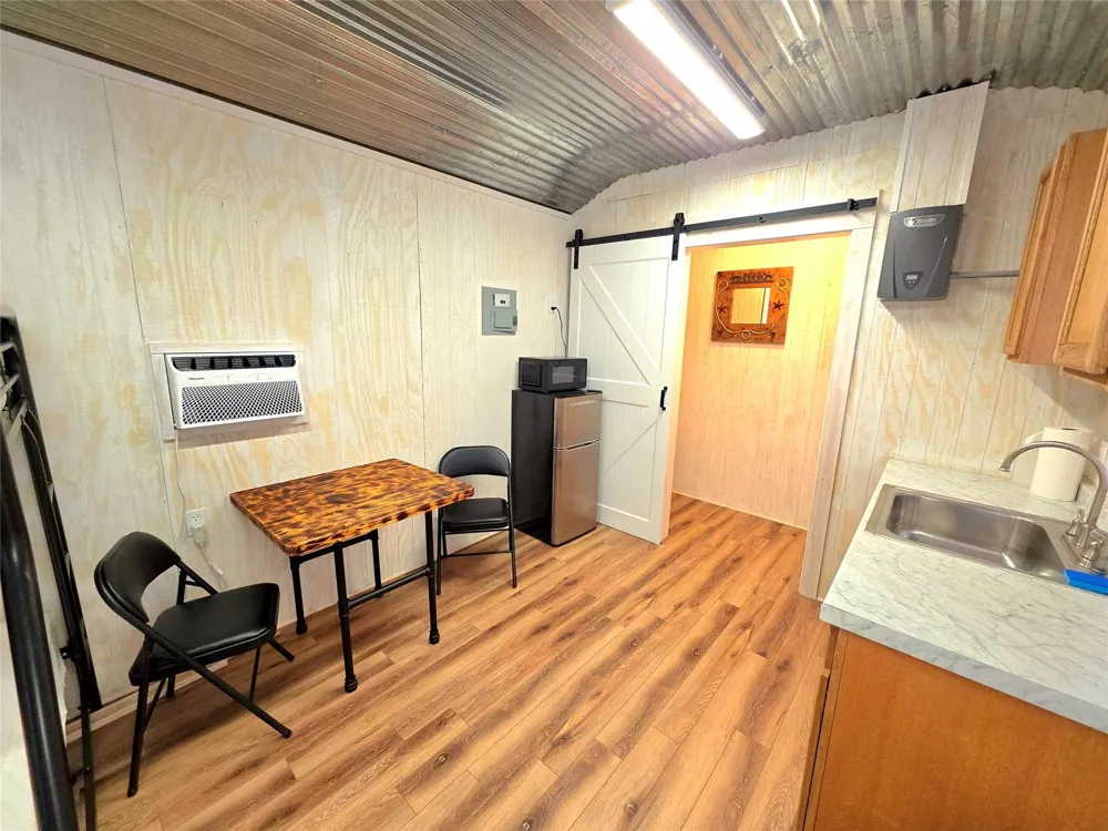 290 Casablanca Drive Point Blank, TX 77364