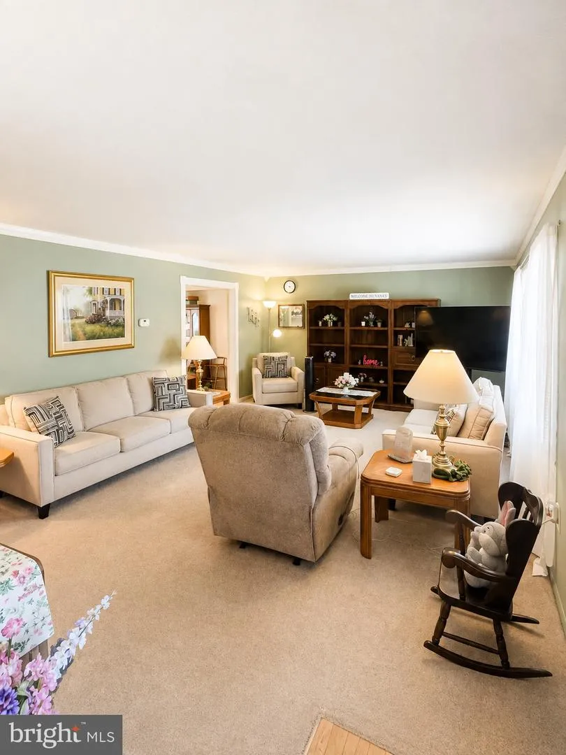2605 KENHILL DRIVE Bowie, MD 20715