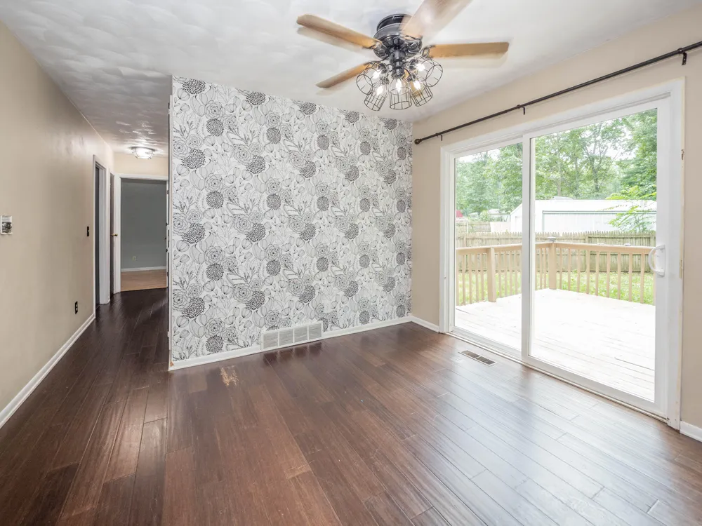 24115 44th Avenue Mattawan, MI 49071