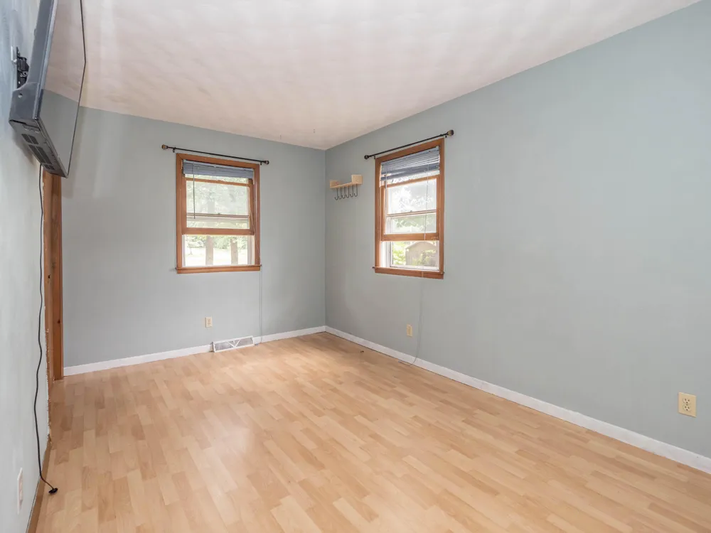 24115 44th Avenue Mattawan, MI 49071