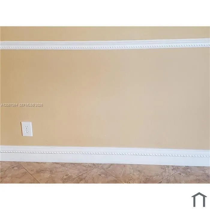 2061 NW 47th Ter #209 Lauderhill, FL 33313