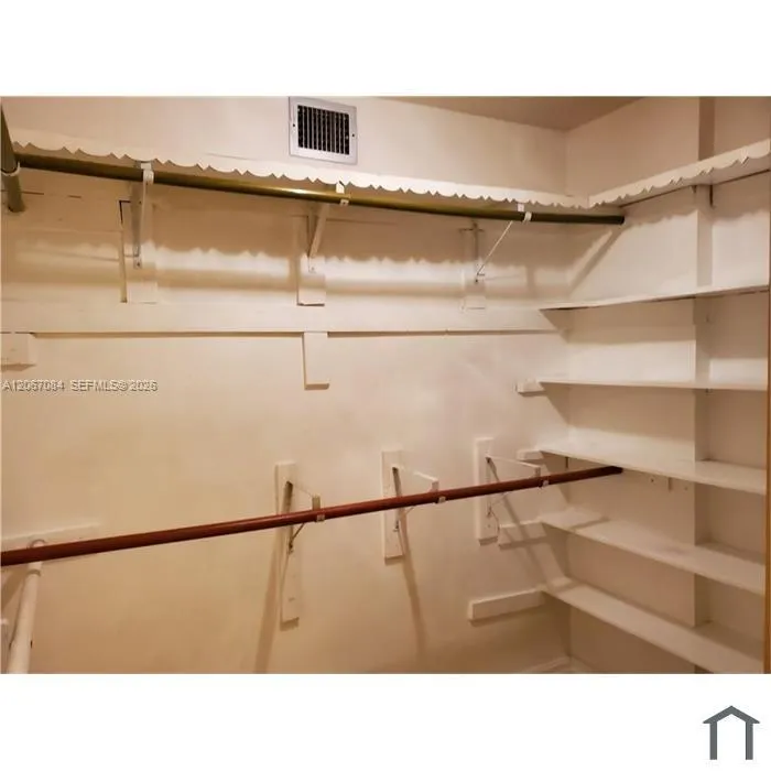2061 NW 47th Ter #209 Lauderhill, FL 33313