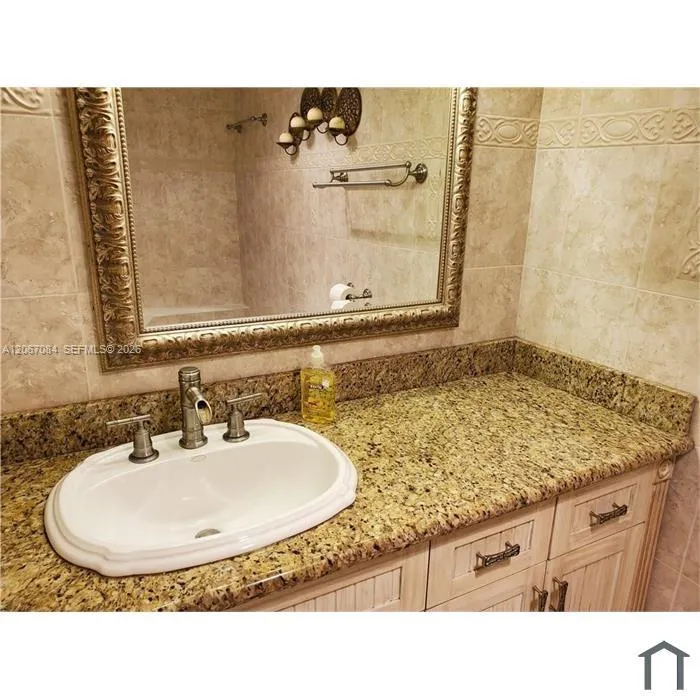2061 NW 47th Ter #209 Lauderhill, FL 33313