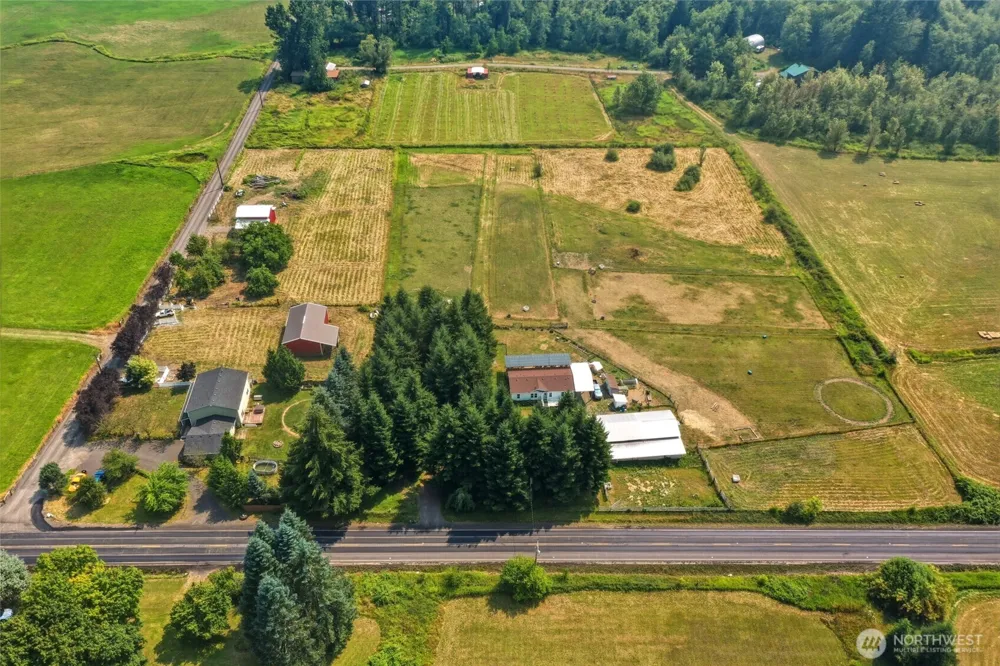 4104 State Route 508 Cinebar, WA 98533