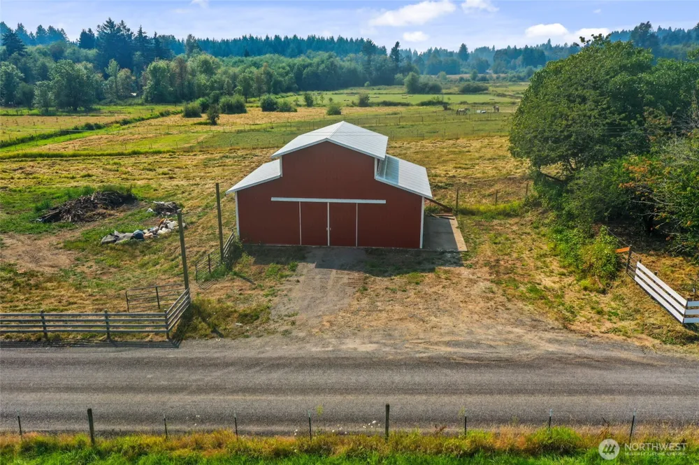 4104 State Route 508 Cinebar, WA 98533