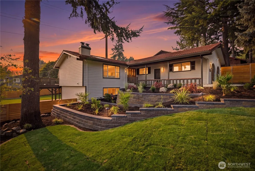 13750 SE 23rd Lane Bellevue, WA 98005
