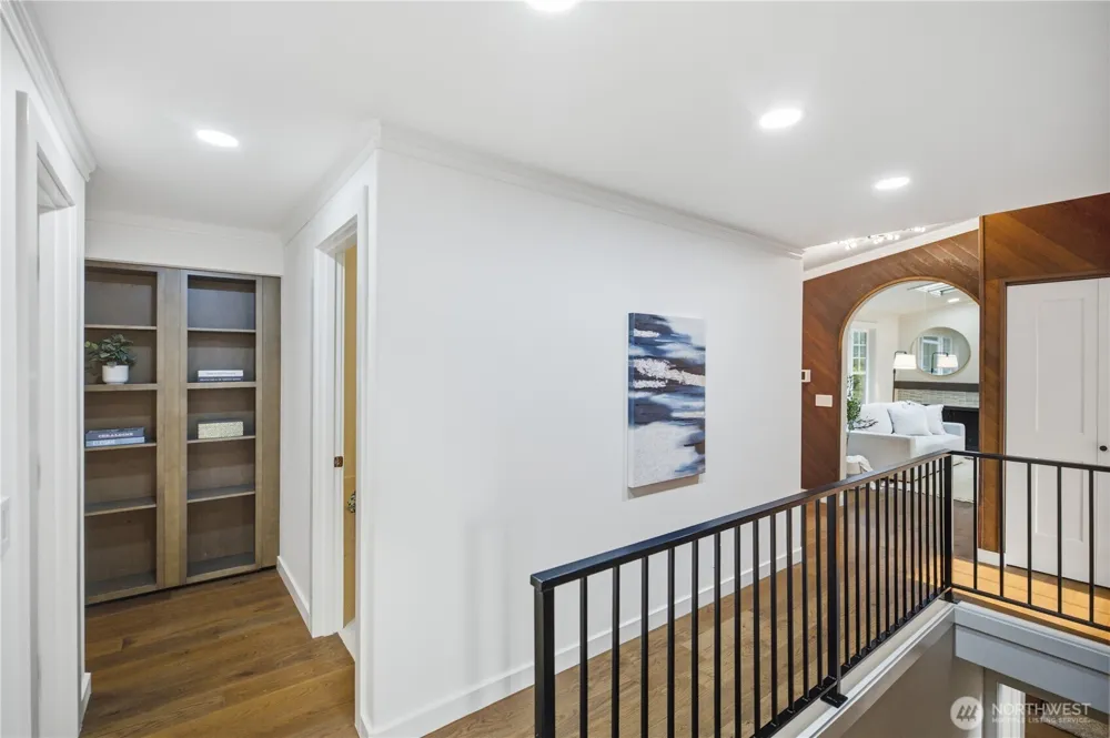 13750 SE 23rd Lane Bellevue, WA 98005