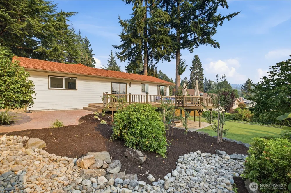13750 SE 23rd Lane Bellevue, WA 98005