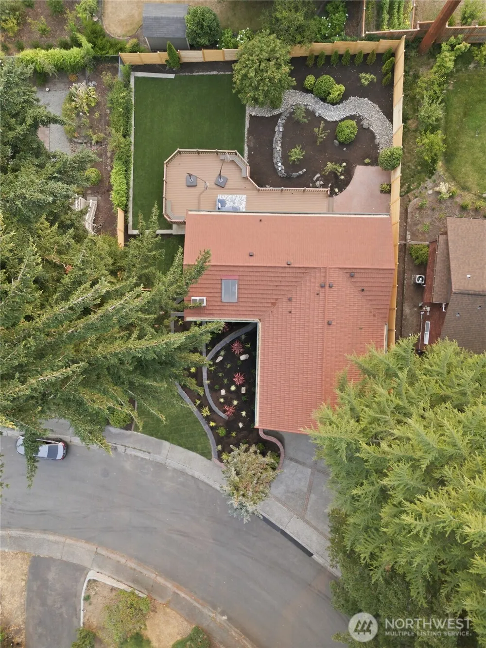 13750 SE 23rd Lane Bellevue, WA 98005