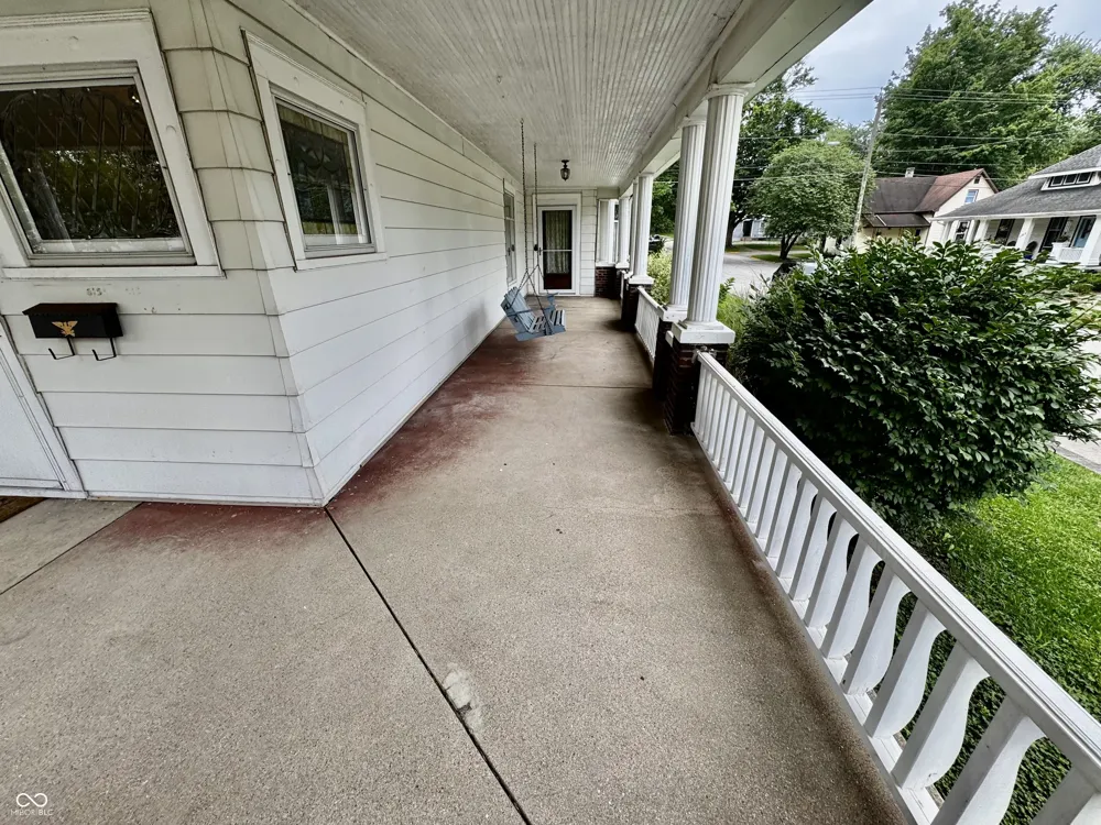 615 W Pike Crawfordsville, IN 47933