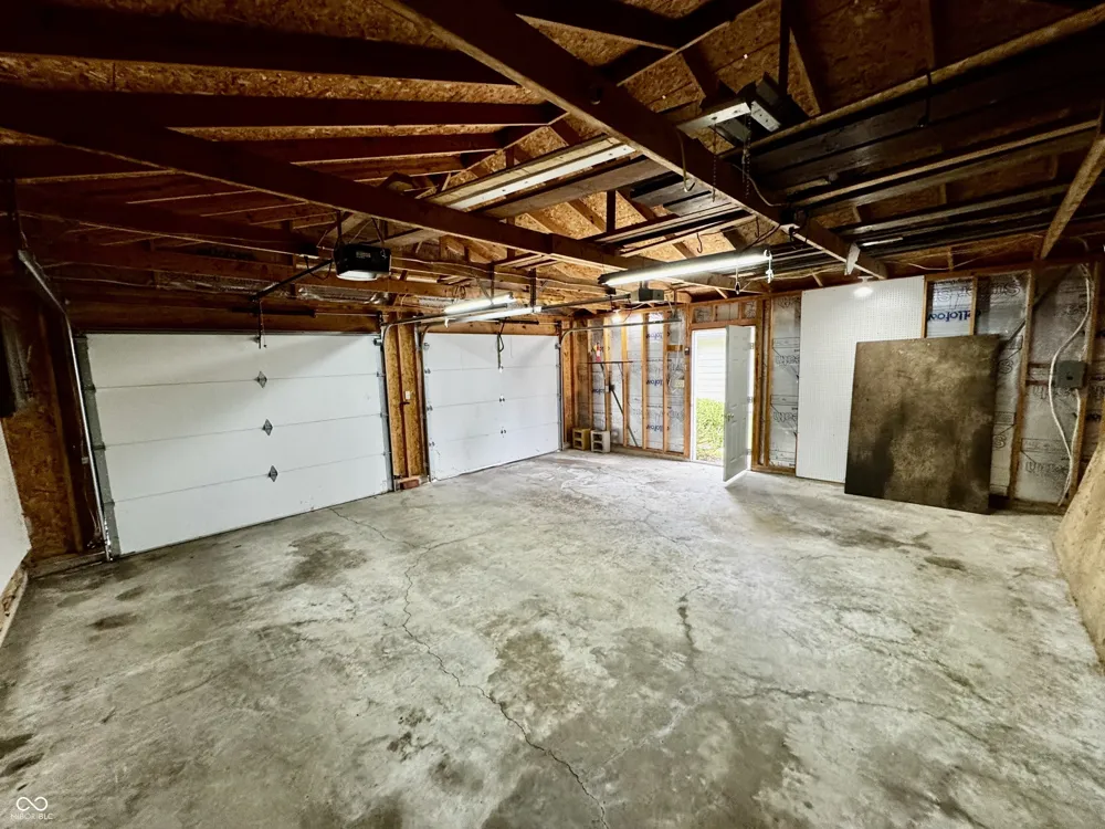 615 W Pike Crawfordsville, IN 47933