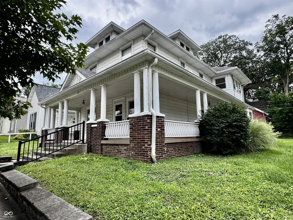 615 W Pike Crawfordsville, IN 47933