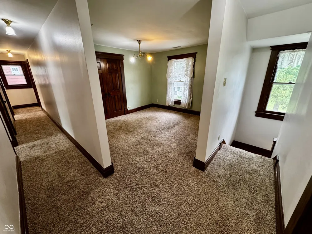 615 W Pike Crawfordsville, IN 47933