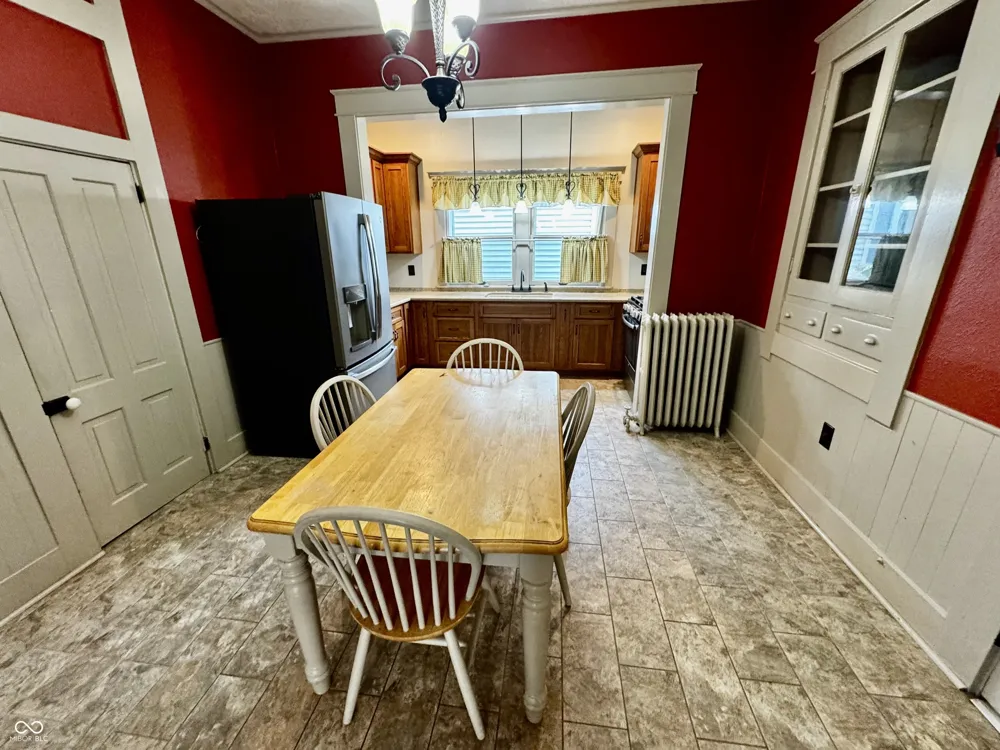 615 W Pike Crawfordsville, IN 47933