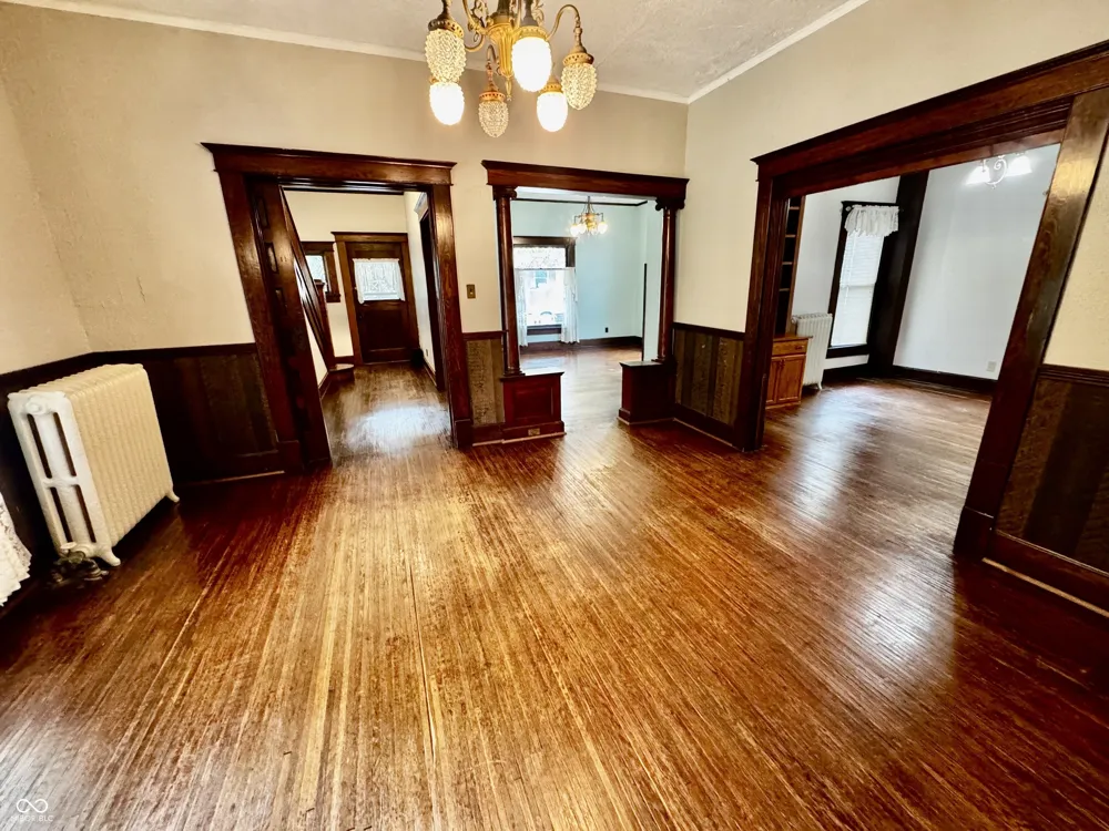 615 W Pike Crawfordsville, IN 47933