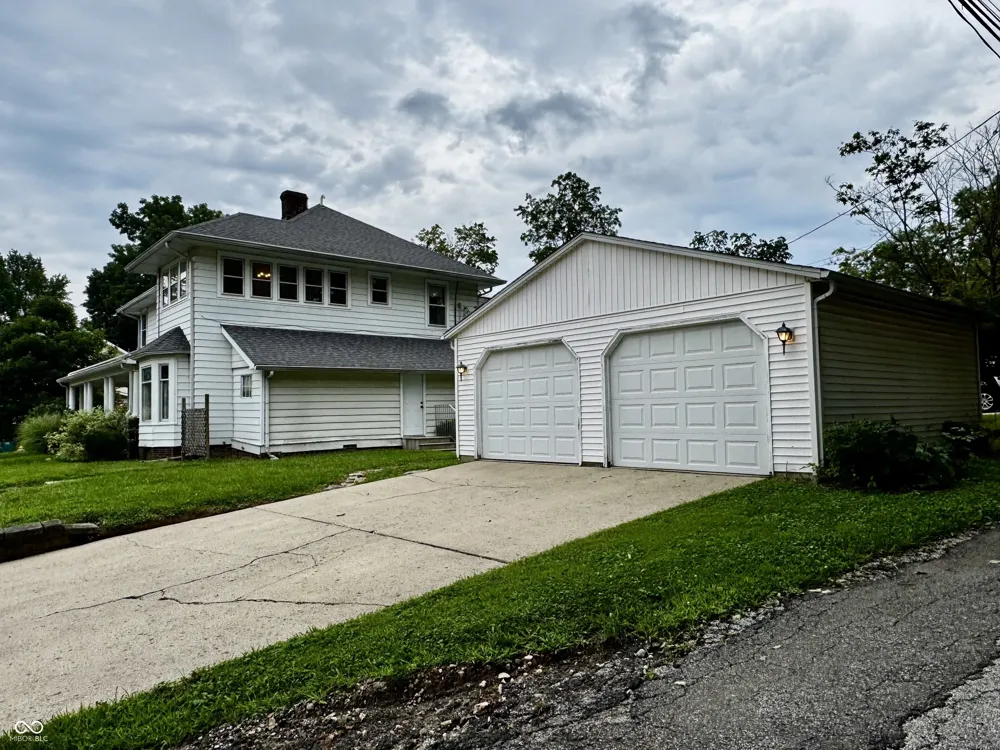 615 W Pike Crawfordsville, IN 47933