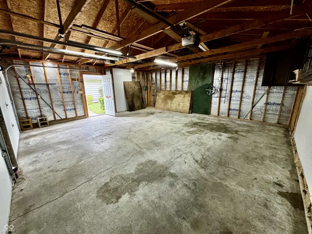615 W Pike Crawfordsville, IN 47933