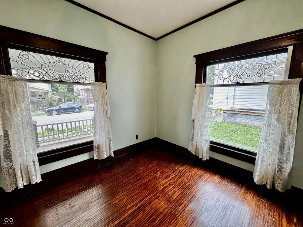 615 W Pike Crawfordsville, IN 47933