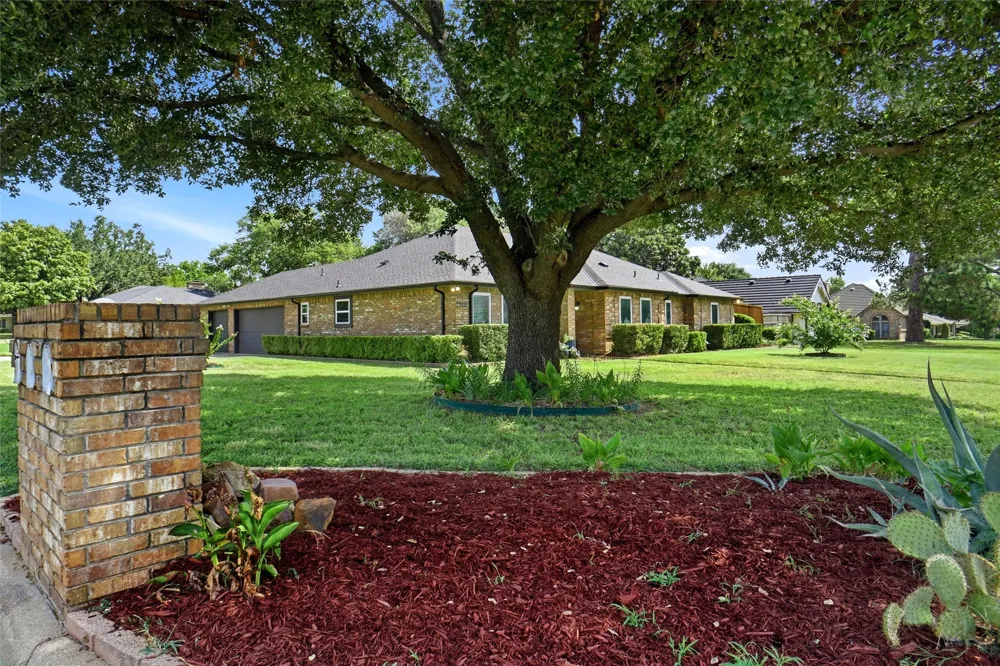 2146 Westwood Terrace Grapevine, TX 76051