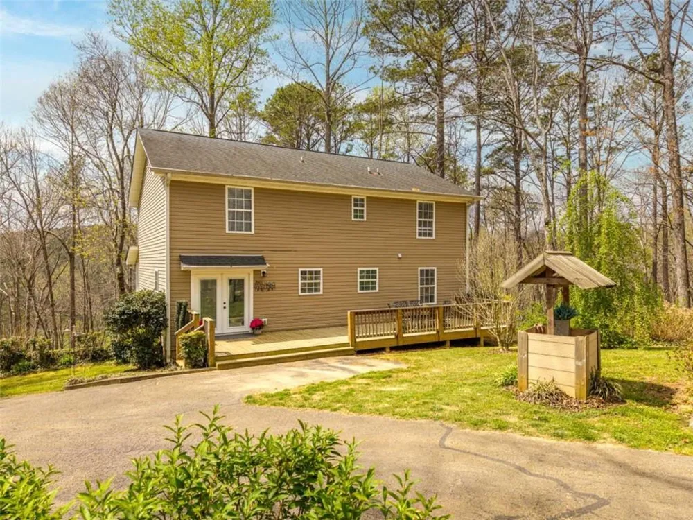 134 Nicholson Lane Talking Rock, GA 30175
