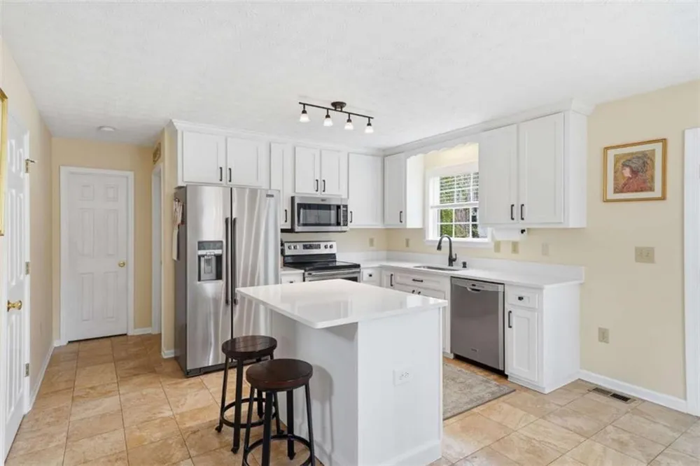 134 Nicholson Lane Talking Rock, GA 30175