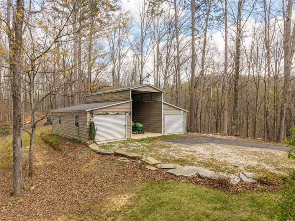 134 Nicholson Lane Talking Rock, GA 30175
