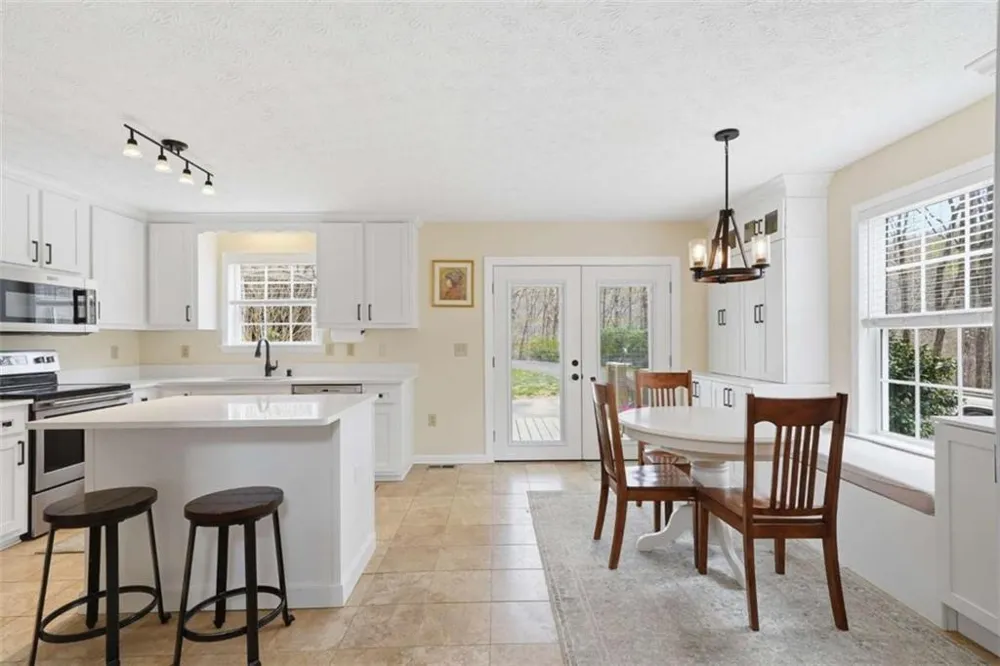 134 Nicholson Lane Talking Rock, GA 30175