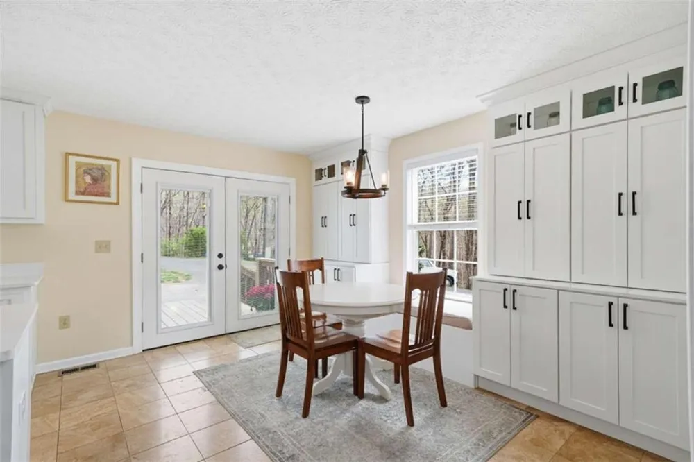 134 Nicholson Lane Talking Rock, GA 30175