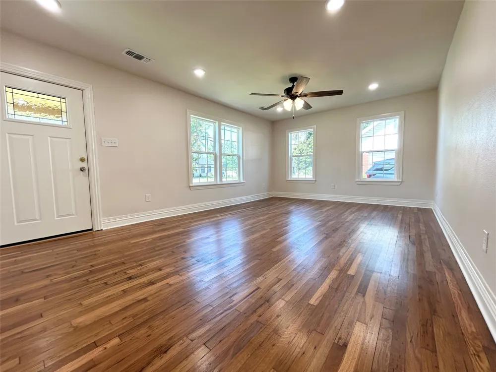 118 Kyle Street Sulphur Springs, TX 75482
