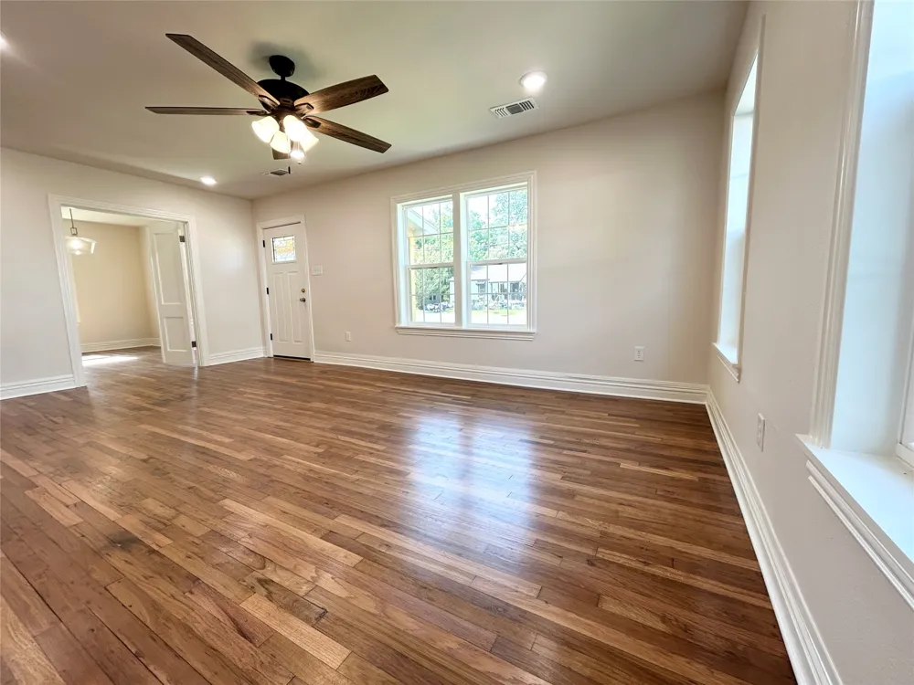 118 Kyle Street Sulphur Springs, TX 75482