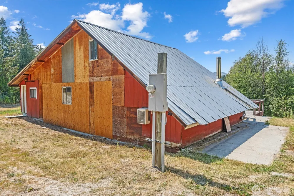 1622 I Clugston Onion Creek Road Colville, WA 99114