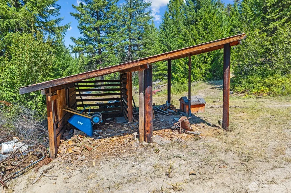 1622 I Clugston Onion Creek Road Colville, WA 99114