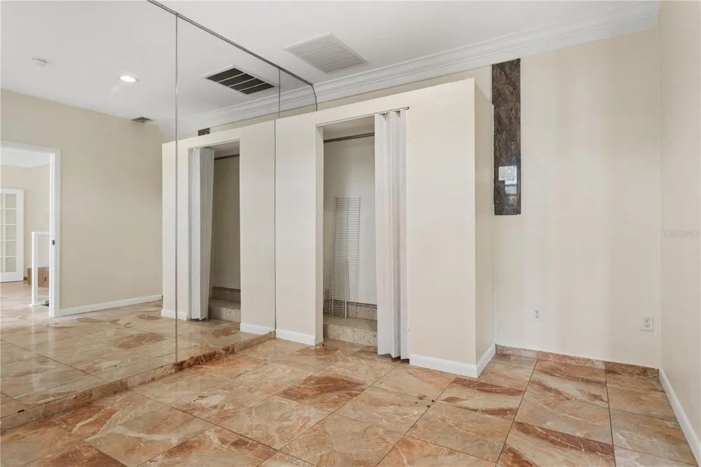 4701 HABANA AVENUE Tampa, FL 33614