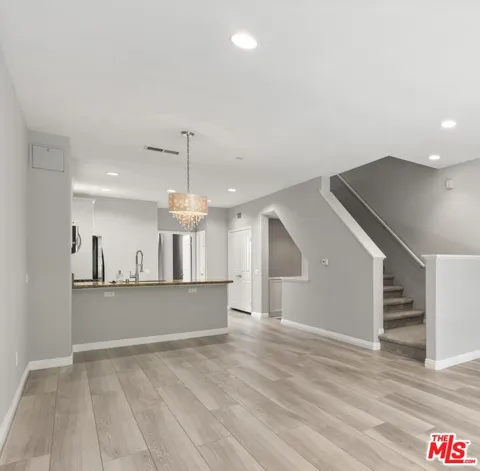 8620 S Belford
