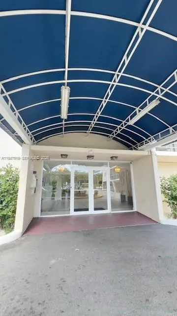 2821 Miami Beach Blvd #4M