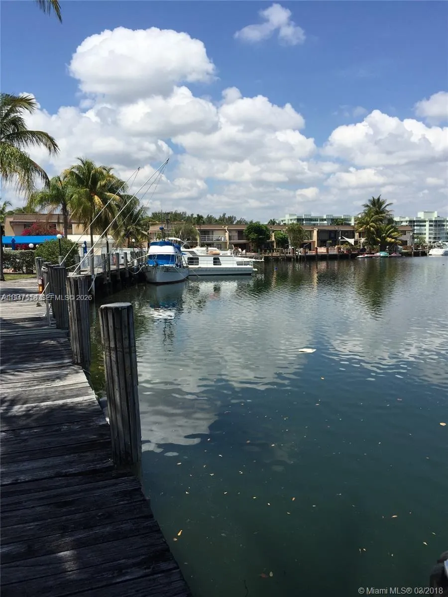 2821 Miami Beach Blvd #4M North Miami Beach, FL 33160