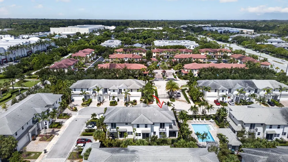 6994 Pines Circle Coconut Creek, FL 33073