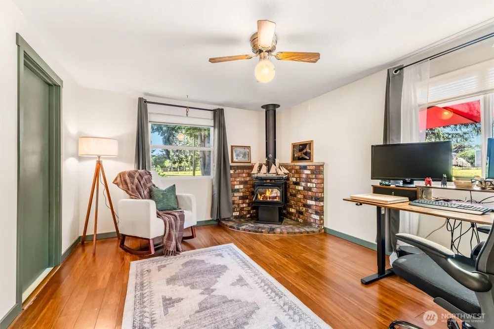 28802 Fern Bluff Road Monroe, WA 98272