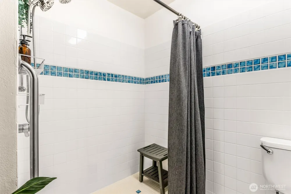 28802 Fern Bluff Road Monroe, WA 98272