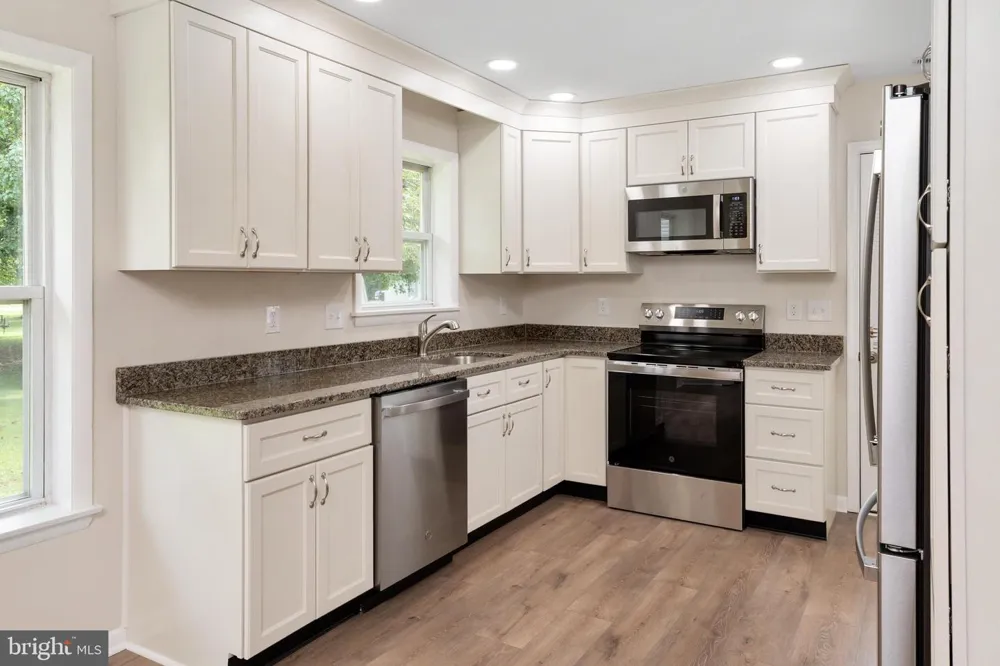 6179 E DORLON DRIVE Rock Hall, MD 21661