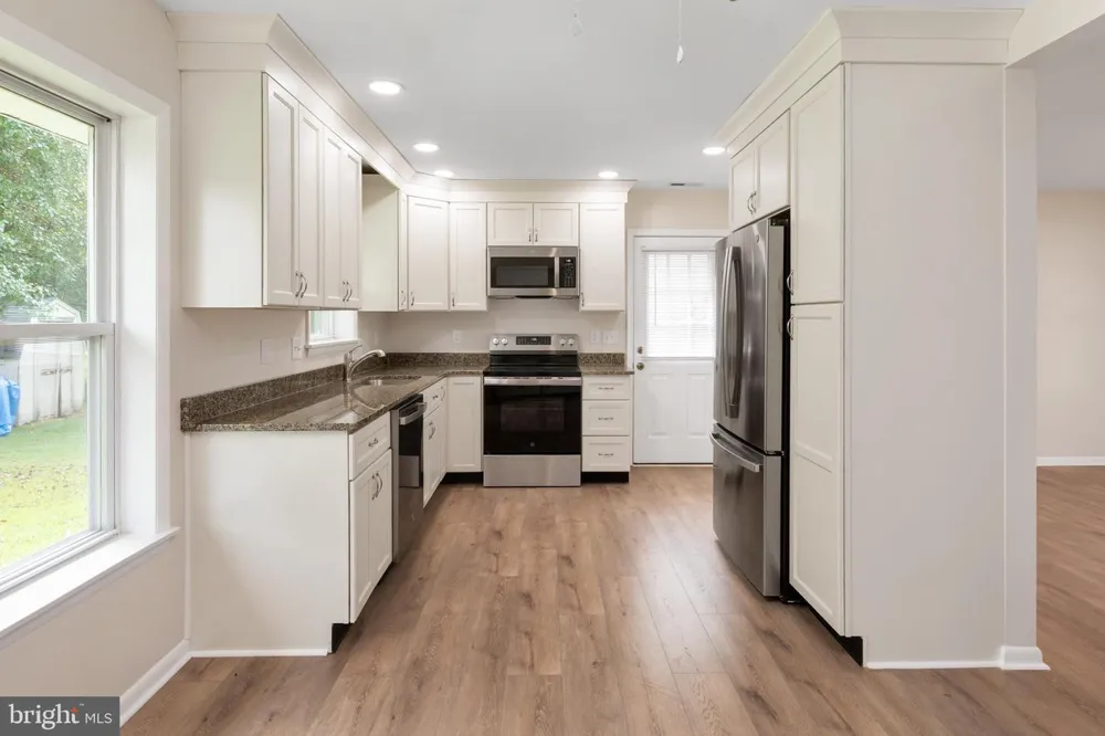 6179 E DORLON DRIVE Rock Hall, MD 21661