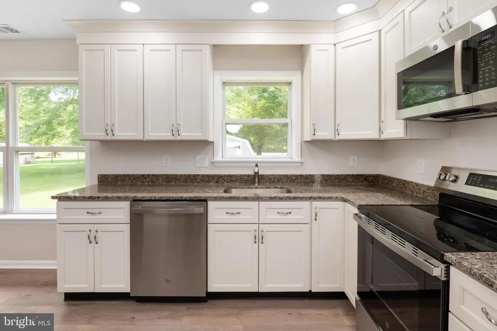 6179 E DORLON DRIVE Rock Hall, MD 21661